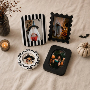 Halloween Picture Frame Set of 5 (4X4/4X6/5X7/7X9) , Vintage Spooky Gallery Wall Frames, Black Halloween Photo Frames Framzoo